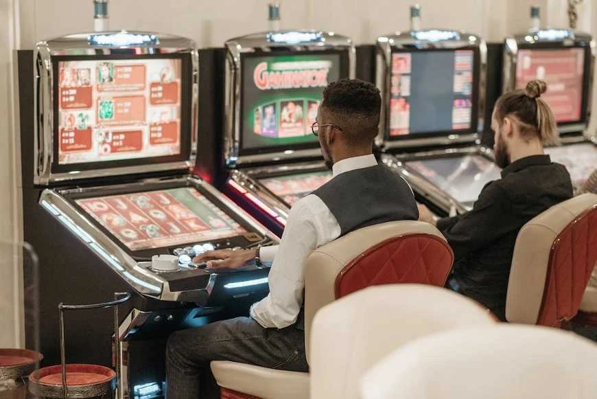 make-money-at-a-casino-from-gambling