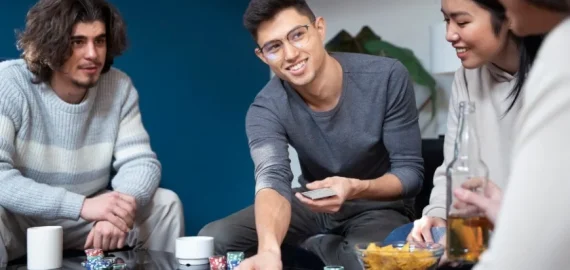 Social Gambling: How to Enjoy Games with Friends and Family?