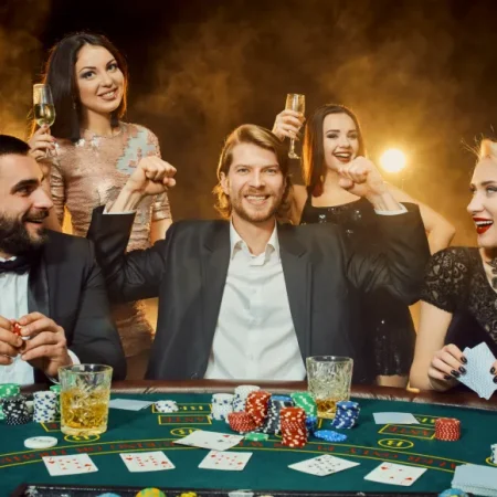 Poker Tournaments: Winning Strategies to Dominate in Every Stage